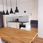 Familienapartments 아파트호텔 빌데만